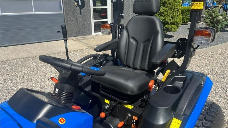 Tractor Solis H26 HST Turfdæk og Frontlæsser: foto 7
