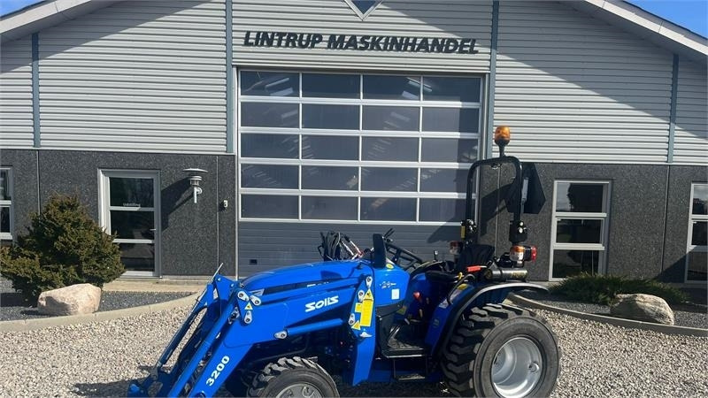 Solis S26 6x2 med fuldhydraulisk frontlæsser og brede In - Tractor: foto 1 Solis S26 6x2 med fuldhydraulisk frontlæsser og brede In - Tractor: foto 1