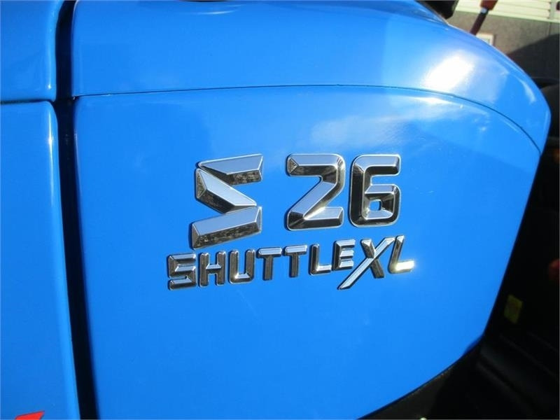 Solis S26 Shuttle XL 9+9 med store brede Turf hjul på ti - Tractor: foto 2 Solis S26 Shuttle XL 9+9 med store brede Turf hjul på ti - Tractor: foto 2