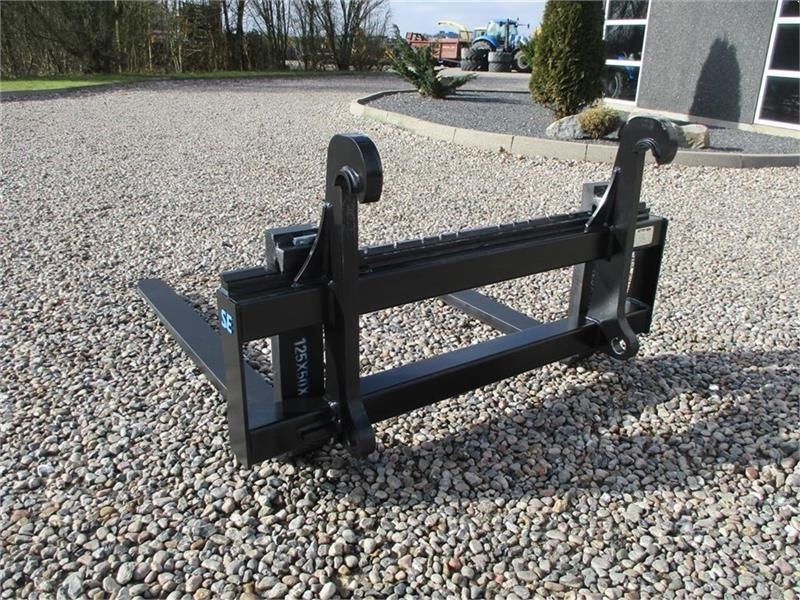 Volvo Pallegafler 5ton 150cm smededegafler - Cargadora de ruedas: foto 5 Volvo Pallegafler 5ton 150cm smededegafler - Cargadora de ruedas: foto 5