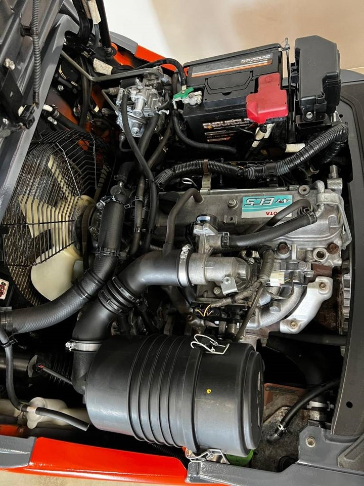 Toyota 10908 02-8FGF18 - Carretilla elevadora de gas: foto 5 Toyota 10908 02-8FGF18 - Carretilla elevadora de gas: foto 5