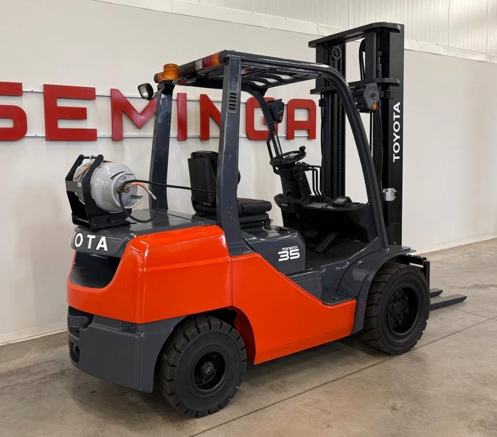 Toyota 10913 - 02-8FGJF35  - Carretilla elevadora de gas: foto 3 Toyota 10913 - 02-8FGJF35  - Carretilla elevadora de gas: foto 3