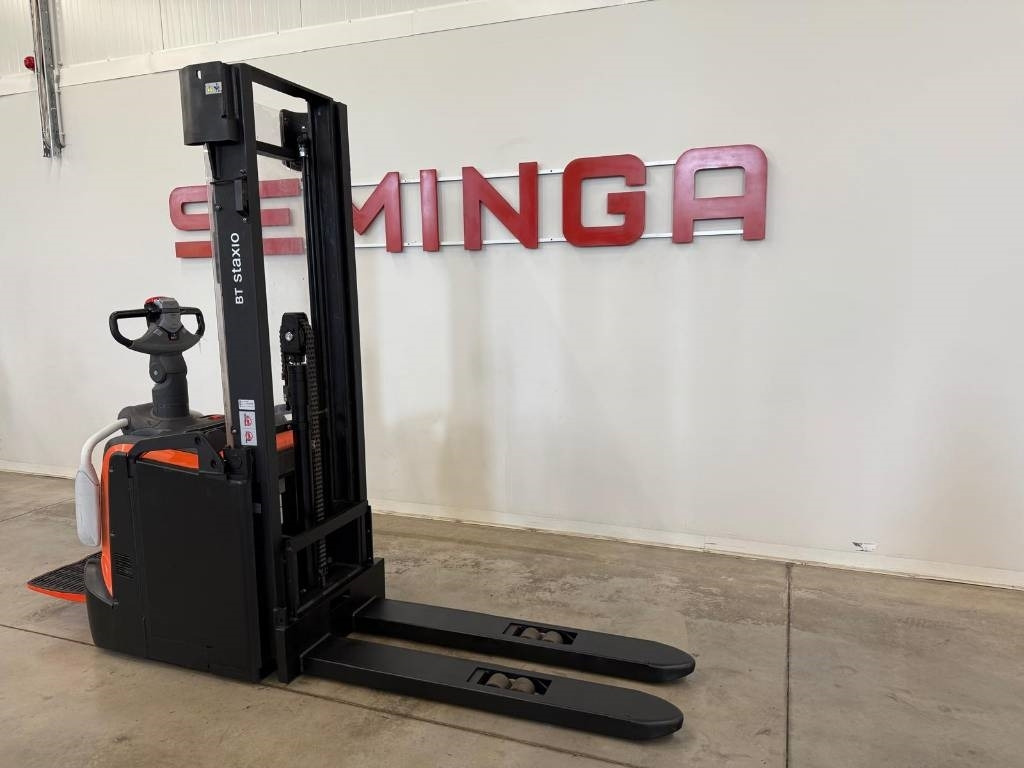 Toyota 11009 - SPE160L - Apilador: foto 3 Toyota 11009 - SPE160L - Apilador: foto 3