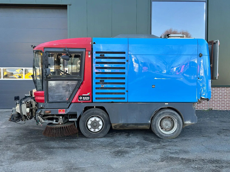 Ravo 580 VEEGMACHINE/SWEEPER!! - Barredora vial: foto 2 Ravo 580 VEEGMACHINE/SWEEPER!! - Barredora vial: foto 2
