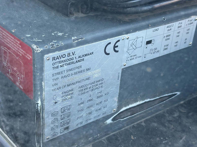 Barredora vial Ravo 580 VEEGMACHINE/SWEEPER!!: foto 9 Barredora vial Ravo 580 VEEGMACHINE/SWEEPER!!: foto 9