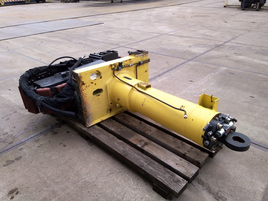 Bomag BM1000-35 - - Piezas del tren de rodaje para Maquinaria de construcción: foto 4 Bomag BM1000-35 - - Piezas del tren de rodaje para Maquinaria de construcción: foto 4