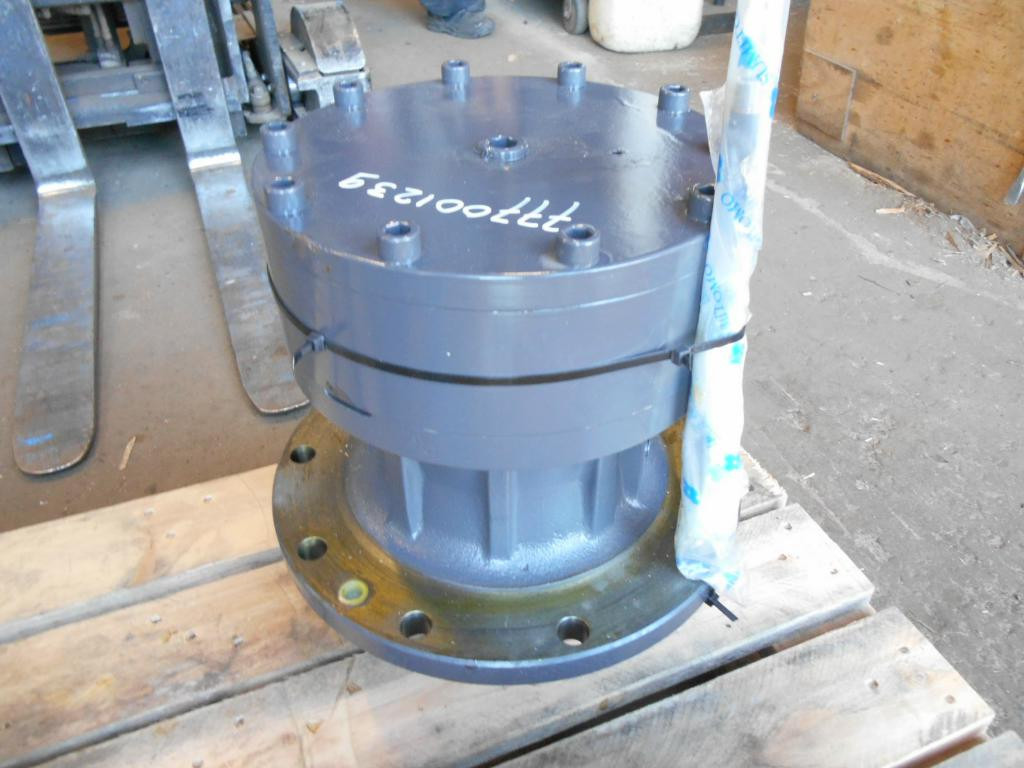 Case LN004280 - Reductor de giro para Maquinaria agrícola: foto 1 Case LN004280 - Reductor de giro para Maquinaria agrícola: foto 1