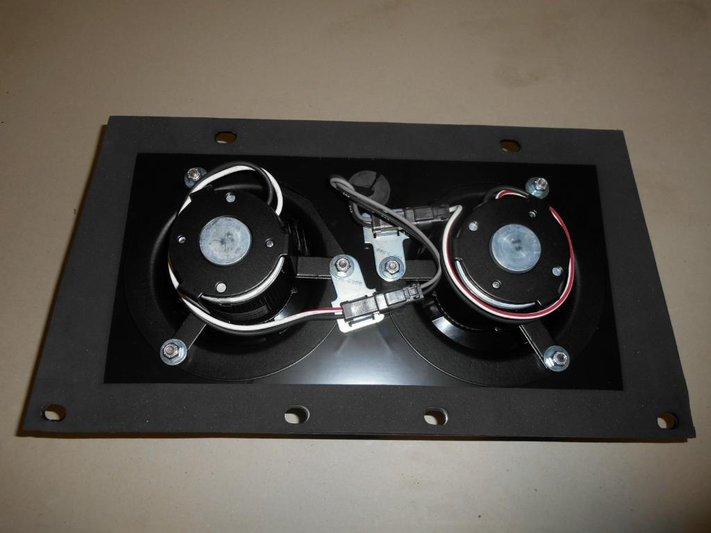 Caterpillar 3085073 - Ventilador de habitáculo para Maquinaria de construcción: foto 1 Caterpillar 3085073 - Ventilador de habitáculo para Maquinaria de construcción: foto 1