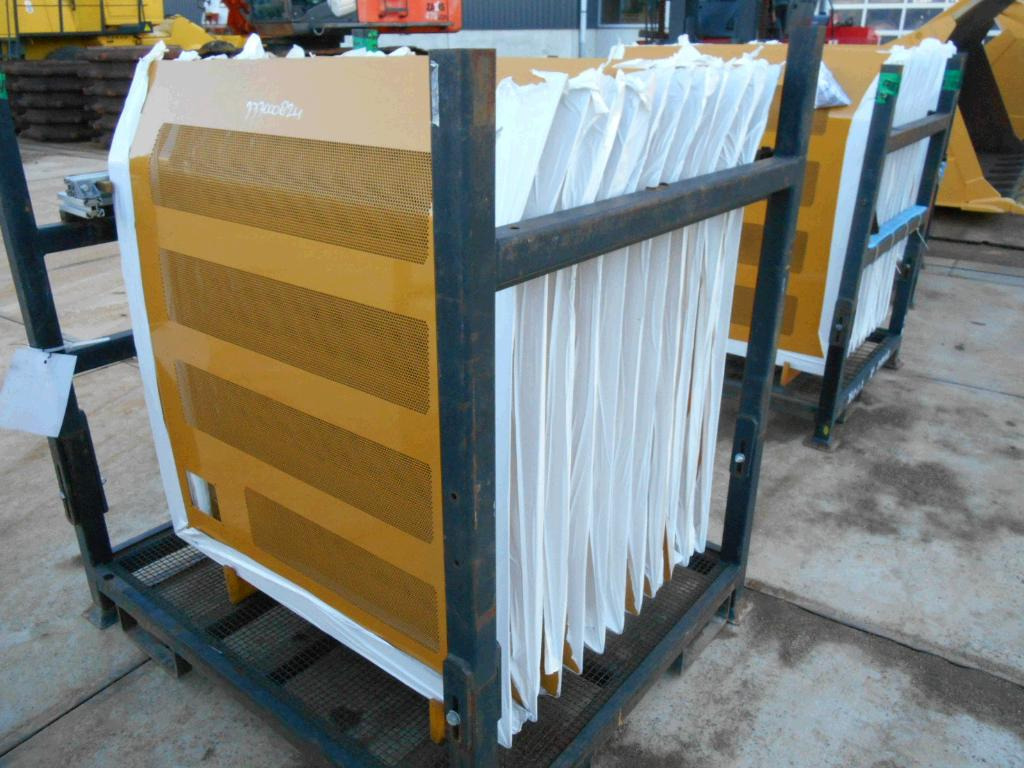 Caterpillar 3384008 - 3374910 - Puerta y piezas para Maquinaria de construcción: foto 3 Caterpillar 3384008 - 3374910 - Puerta y piezas para Maquinaria de construcción: foto 3