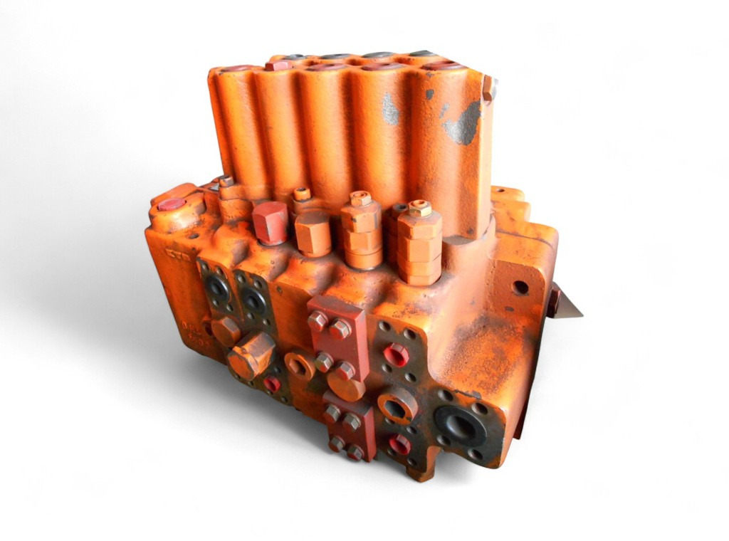 Hitachi 4221837 - Válvula hidráulica para Maquinaria de construcción: foto 2 Hitachi 4221837 - Válvula hidráulica para Maquinaria de construcción: foto 2