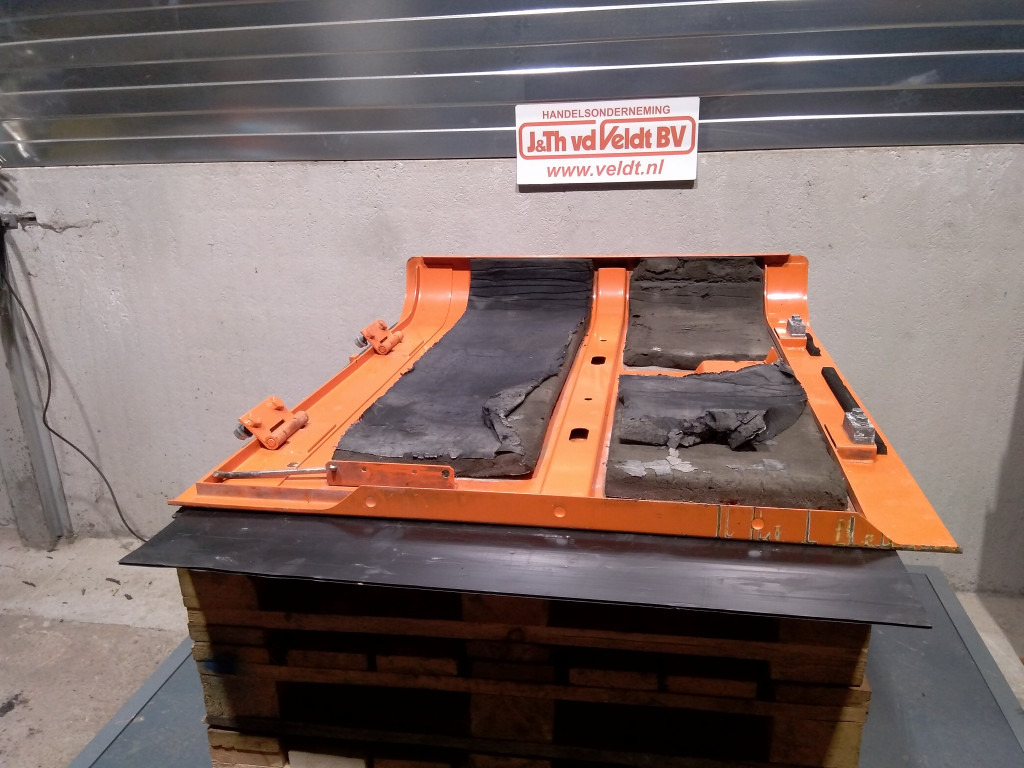 Hitachi ZX470LCH-5B - - Puerta y piezas para Maquinaria de construcción: foto 3 Hitachi ZX470LCH-5B - - Puerta y piezas para Maquinaria de construcción: foto 3