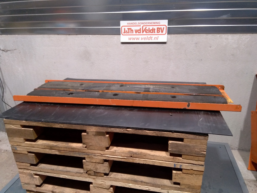 Hitachi ZX470LCH-5B - - Puerta y piezas para Maquinaria de construcción: foto 2 Hitachi ZX470LCH-5B - - Puerta y piezas para Maquinaria de construcción: foto 2