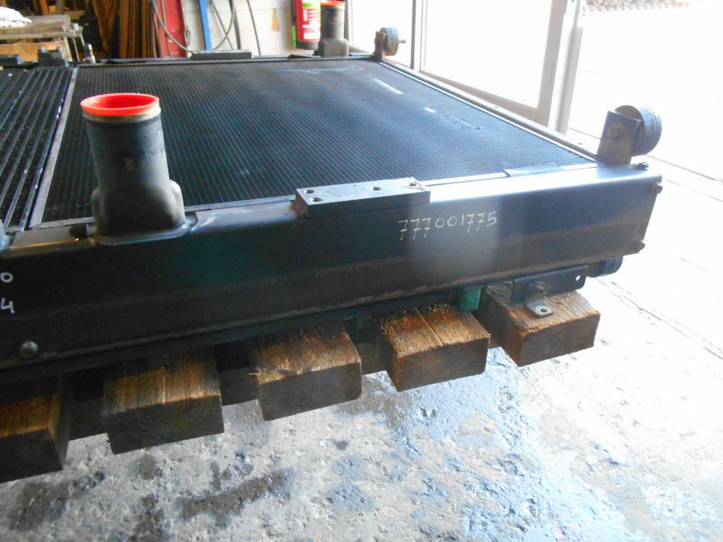 Liebherr R954C EW - - Radiador para Maquinaria de construcción: foto 4 Liebherr R954C EW - - Radiador para Maquinaria de construcción: foto 4