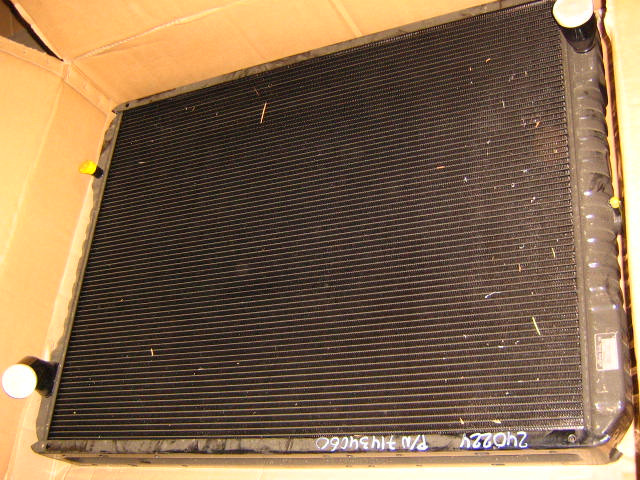 New Holland 71434060 - 4449190 - Radiador para Maquinaria de construcción: foto 1 New Holland 71434060 - 4449190 - Radiador para Maquinaria de construcción: foto 1