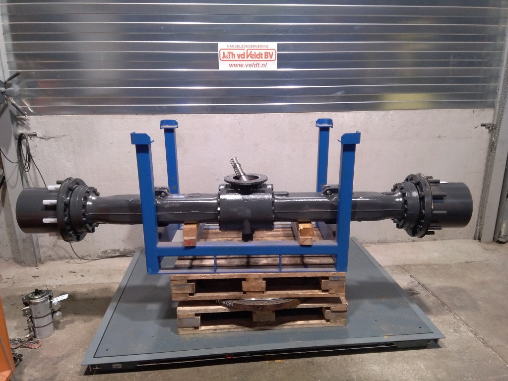 New Holland 84285793 - Eje posterior para Maquinaria de construcción: foto 1 New Holland 84285793 - Eje posterior para Maquinaria de construcción: foto 1