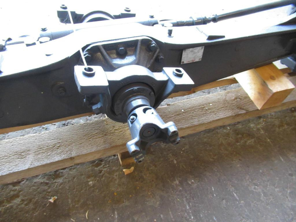 Eje delantero para Maquinaria de construcción New Holland 85821298 - 87674863: foto 10