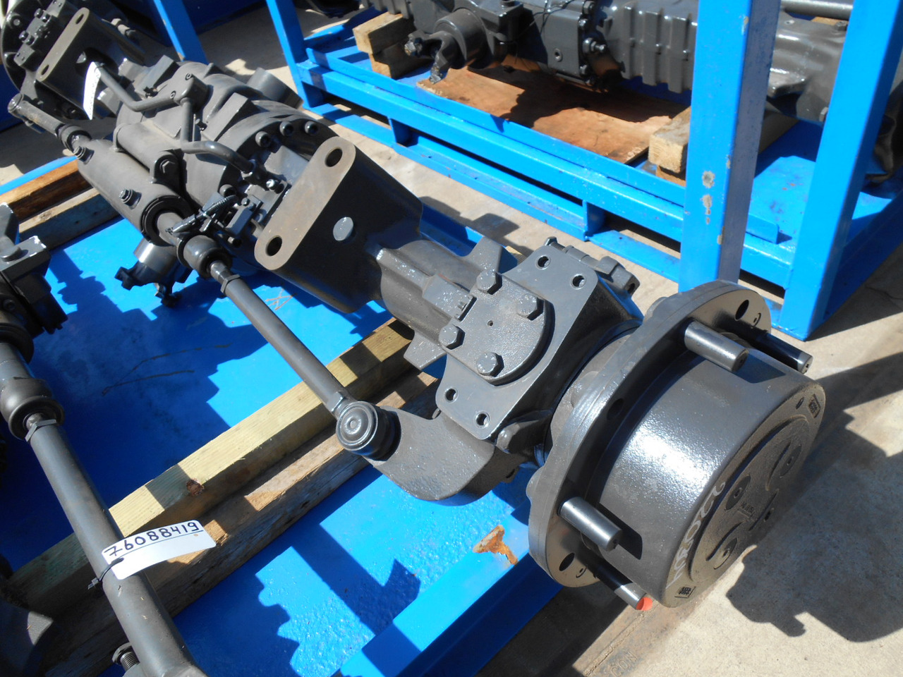 New Holland 87674866 - 85826234 - Eje posterior para Maquinaria de construcción: foto 3 New Holland 87674866 - 85826234 - Eje posterior para Maquinaria de construcción: foto 3