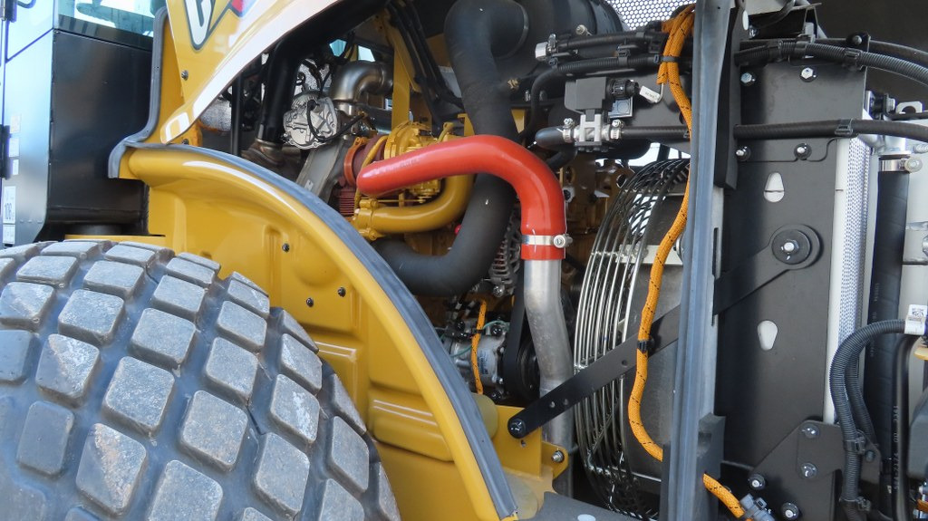 Compactador Caterpillar CS13: foto 11