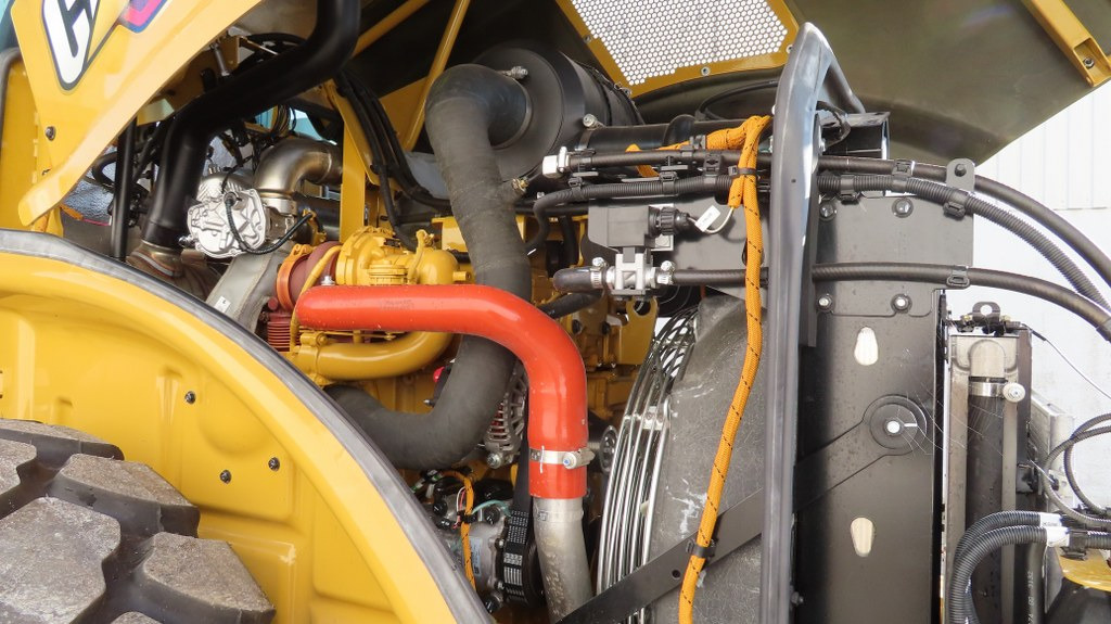 Compactador Caterpillar CS74B: foto 9