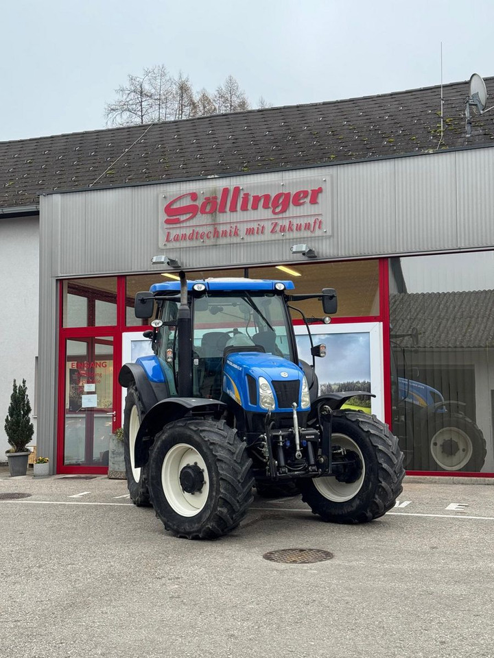 New Holland T6040 Elite - Tractor: foto 3 New Holland T6040 Elite - Tractor: foto 3