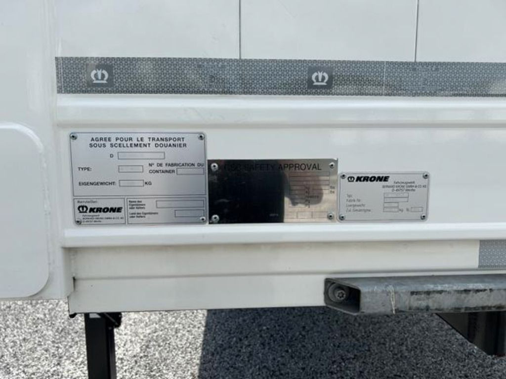 Caja cerrada Krone Heck Alu.- Rolltor: foto 8