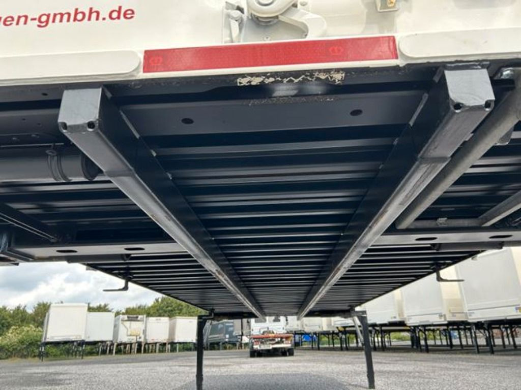 Caja cerrada Krone Heck Alu.- Rolltor: foto 6