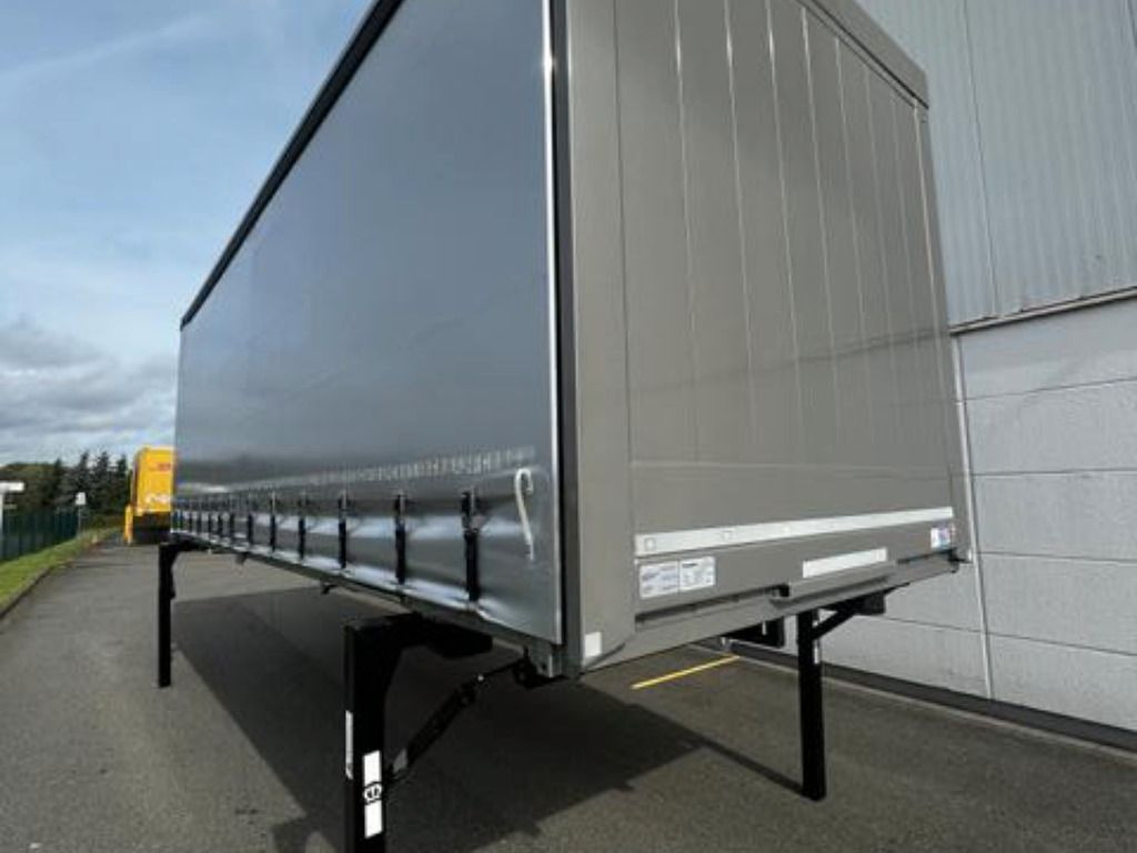 Krone Heck mit Portaltüren - Toldo carrocería: foto 2 Krone Heck mit Portaltüren - Toldo carrocería: foto 2