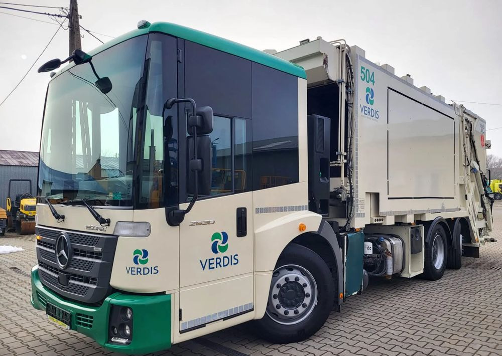 Mercedes-Benz Econic 2630 dwukomorowa - Camión de basura: foto 1 Mercedes-Benz Econic 2630 dwukomorowa - Camión de basura: foto 1