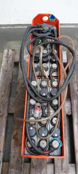 EXIDE 24 Volt 2 PzB 200 Ah - Acumulador: foto 3 EXIDE 24 Volt 2 PzB 200 Ah - Acumulador: foto 3