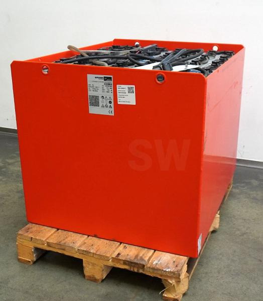 GRUMA 80 Volt 5 PzS 775 Ah - Acumulador: foto 1 GRUMA 80 Volt 5 PzS 775 Ah - Acumulador: foto 1