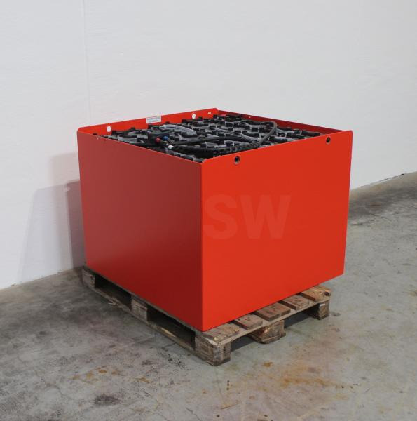 GRUMA 80 Volt 6 PzS 870 Ah - Acumulador: foto 2 GRUMA 80 Volt 6 PzS 870 Ah - Acumulador: foto 2