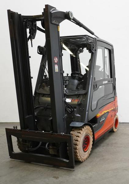 Linde E 30 L 387 - Carretilla elevadora eléctrica: foto 1 Linde E 30 L 387 - Carretilla elevadora eléctrica: foto 1