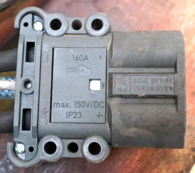 TRICOM Futur Z 48V / 120A - Acumulador: foto 5 TRICOM Futur Z 48V / 120A - Acumulador: foto 5