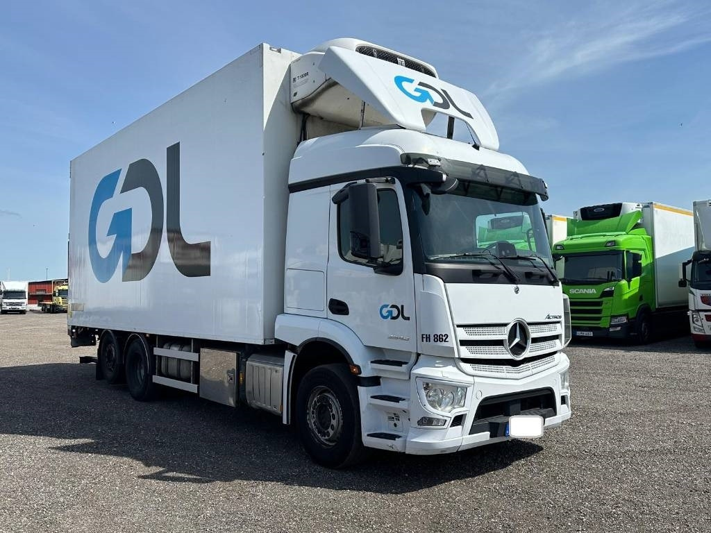 Mercedes-Benz ACTROS 2546 serie 1777 - Camión frigorífico: foto 1 Mercedes-Benz ACTROS 2546 serie 1777 - Camión frigorífico: foto 1