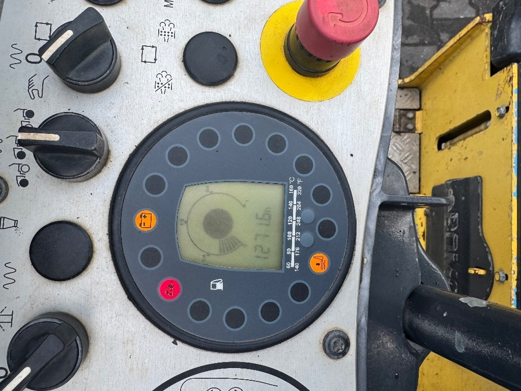 Bomag BW 80 AD-5 - Apisonadora de asfalto: foto 4 Bomag BW 80 AD-5 - Apisonadora de asfalto: foto 4