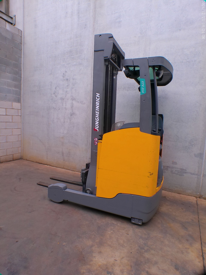 Jungheinrich ETV 214 650 DZ - Retráctil: foto 4 Jungheinrich ETV 214 650 DZ - Retráctil: foto 4