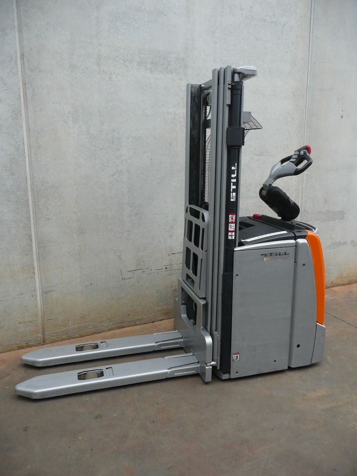 Still EXV-SF16 - Apilador: foto 2 Still EXV-SF16 - Apilador: foto 2