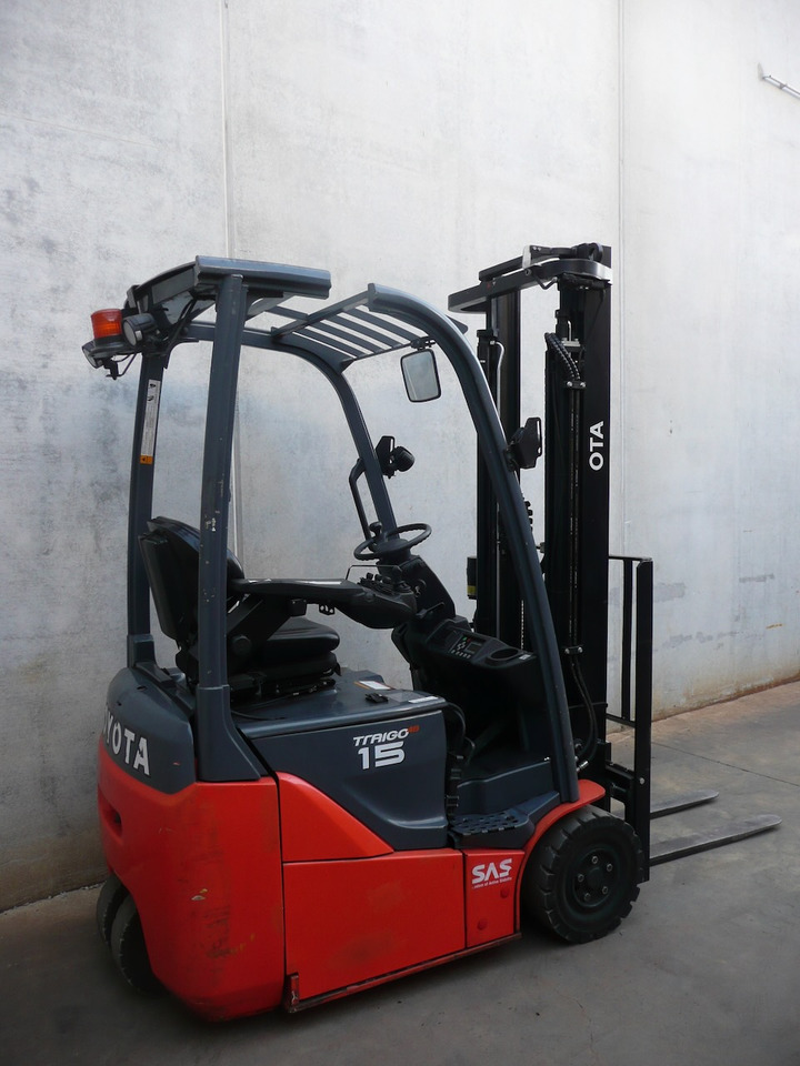 Toyota 8FBE15T - Carretilla elevadora eléctrica: foto 2 Toyota 8FBE15T - Carretilla elevadora eléctrica: foto 2