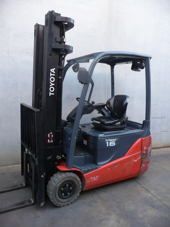 Toyota 8FBE16T - Carretilla elevadora eléctrica: foto 3 Toyota 8FBE16T - Carretilla elevadora eléctrica: foto 3