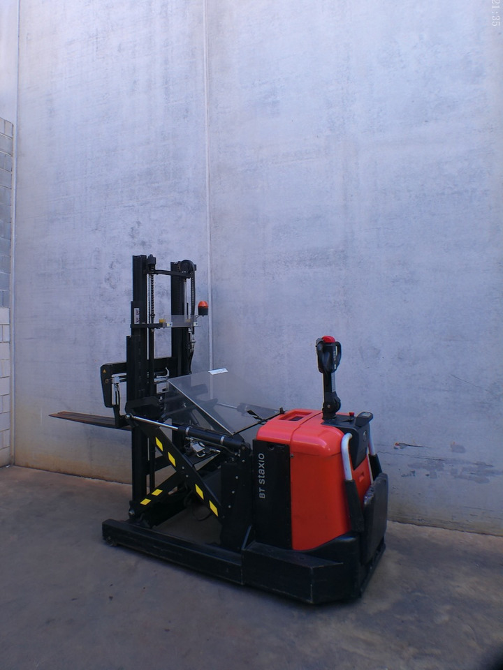 Toyota SPE 120 XR - Apilador: foto 1 Toyota SPE 120 XR - Apilador: foto 1