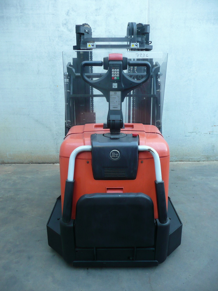 Toyota SPE 120 XR - Apilador: foto 5 Toyota SPE 120 XR - Apilador: foto 5