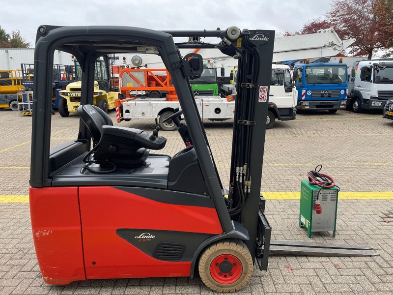 Linde E 16 H-02 - Carretilla elevadora eléctrica: foto 5 Linde E 16 H-02 - Carretilla elevadora eléctrica: foto 5