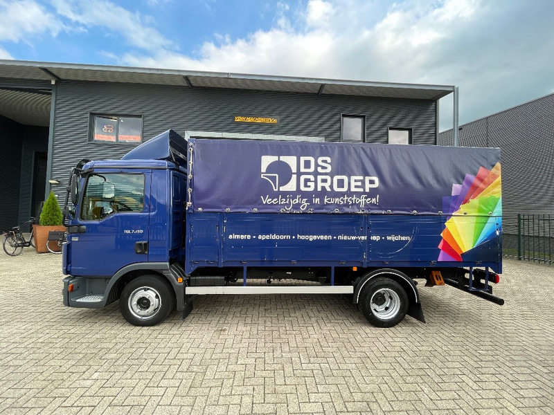 MAN TGL 7.190 - Camión lona: foto 1 MAN TGL 7.190 - Camión lona: foto 1