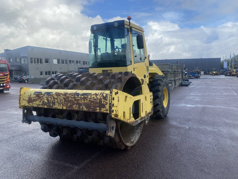 Bomag BW 213 P D H-4 - Rodillo: foto 1 Bomag BW 213 P D H-4 - Rodillo: foto 1