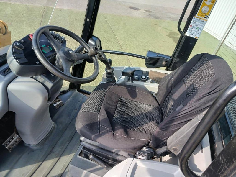 Cargadora de ruedas Cat 906H, Hjullastare: foto 6 Cargadora de ruedas Cat 906H, Hjullastare: foto 6