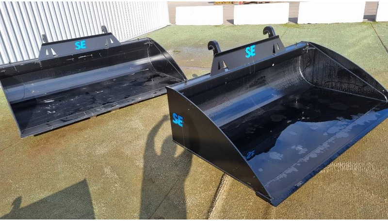 SE Equipment / Planeringsskopa / 2200 / 2400/ 2500 - Cazo para Maquinaria de construcción: foto 3 SE Equipment / Planeringsskopa / 2200 / 2400/ 2500 - Cazo para Maquinaria de construcción: foto 3