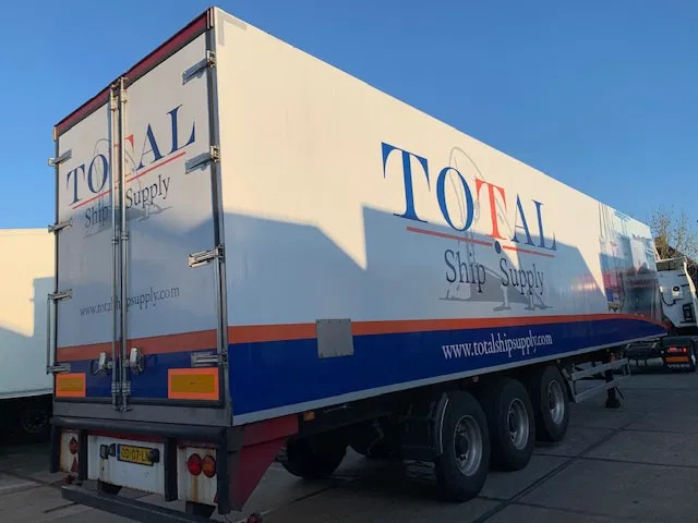 Vogelzang Closed box insulated lift axle MOT 06-2026 TOP Condition - Semirremolque caja cerrada: foto 4 Vogelzang Closed box insulated lift axle MOT 06-2026 TOP Condition - Semirremolque caja cerrada: foto 4