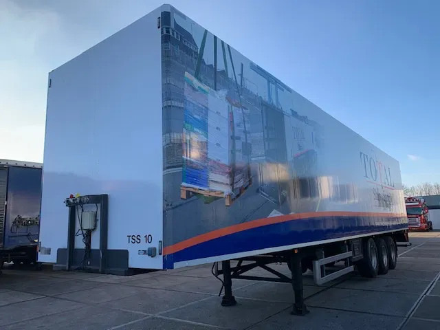 Vogelzang Closed box insulated lift axle MOT 06-2026 TOP Condition - Semirremolque caja cerrada: foto 3 Vogelzang Closed box insulated lift axle MOT 06-2026 TOP Condition - Semirremolque caja cerrada: foto 3