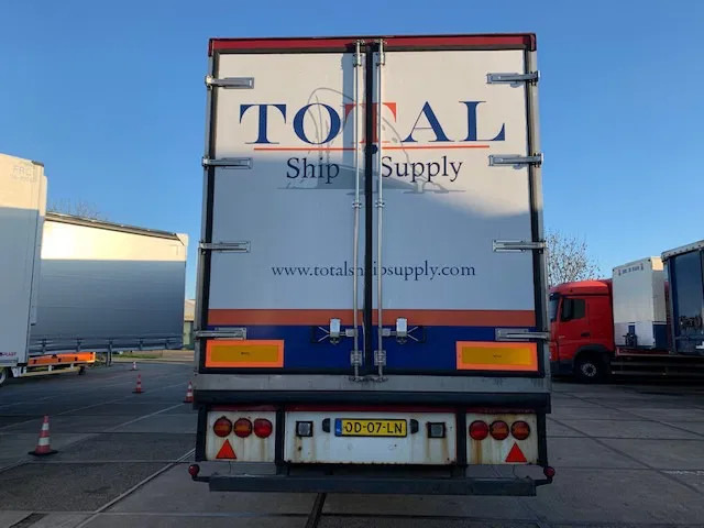 Vogelzang Closed box insulated lift axle MOT 06-2026 TOP Condition - Semirremolque caja cerrada: foto 5 Vogelzang Closed box insulated lift axle MOT 06-2026 TOP Condition - Semirremolque caja cerrada: foto 5