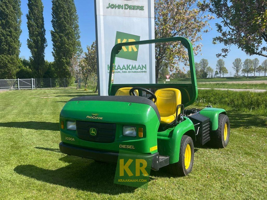 2030A Pro Gator John Deere  - Cuadrimoto: foto 1 2030A Pro Gator John Deere  - Cuadrimoto: foto 1
